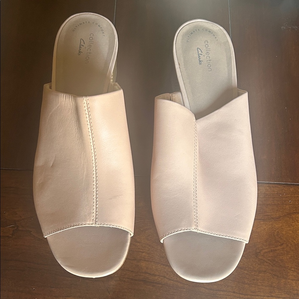Clarks Women's Beige Leather Mules
